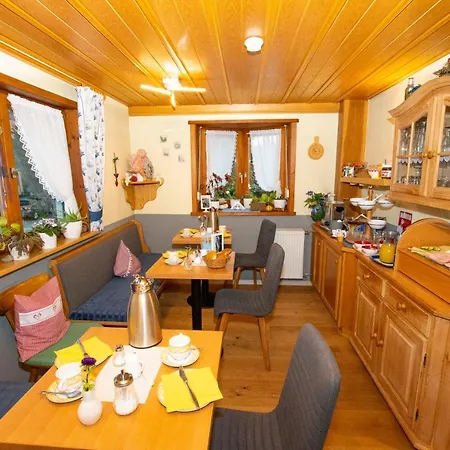 Gaestehaus Christa 4*