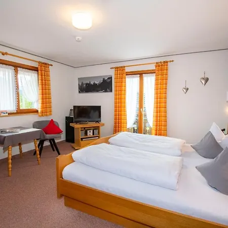 Gaestehaus Christa Penzion Obermaiselstein