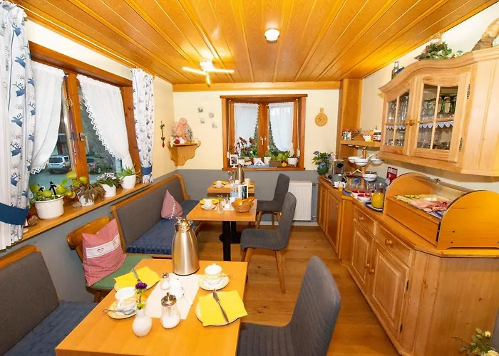 Gaestehaus Christa 4*